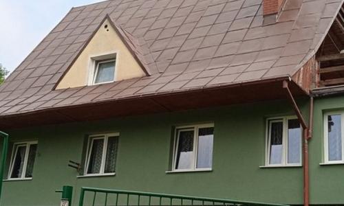 Apartamenty nad kaszubskim jeziorem, obok Wieżycy i Domu do Góry Nogami