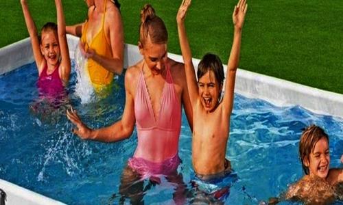 Apartamenty nad kaszubskim jeziorem, obok Wieżycy i Domu do Góry Nogami