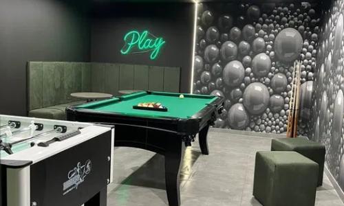 Domki , pokoje , apartenty . Wypocznij nad jeziorem z Apartamentami Orla